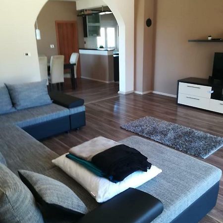 Laura Apartment Bibinje Ngoại thất bức ảnh